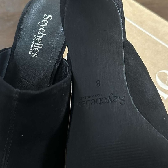 SEYCHELLES-Obsession Mule-black suede-7.5-brand new - Picture 11 of 11
